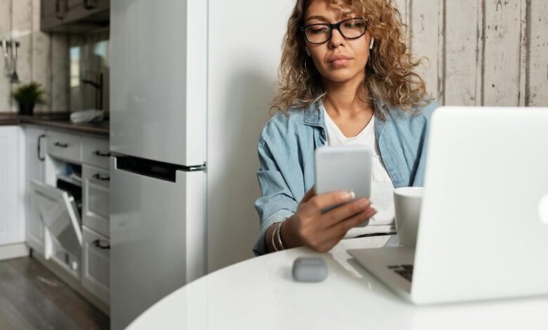 online news source hub