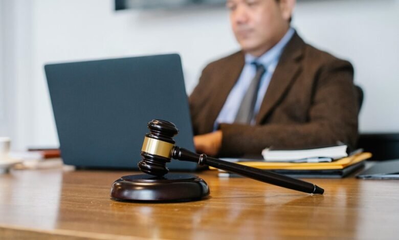 attorney s fees comparison explained