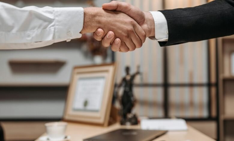 understanding lawyer fee structures