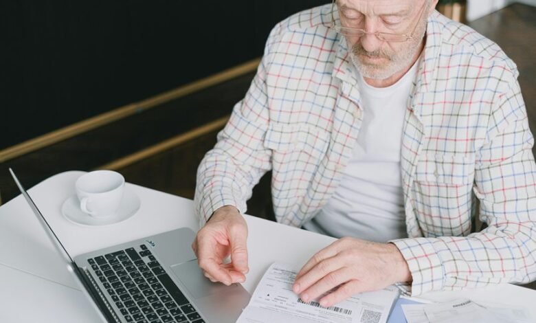 early retirement planning tips